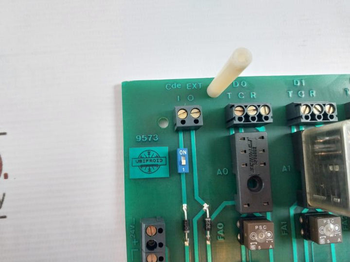 Usifroid 9573 Relay Board Pcb Module With 27 Relays Attached F-21633