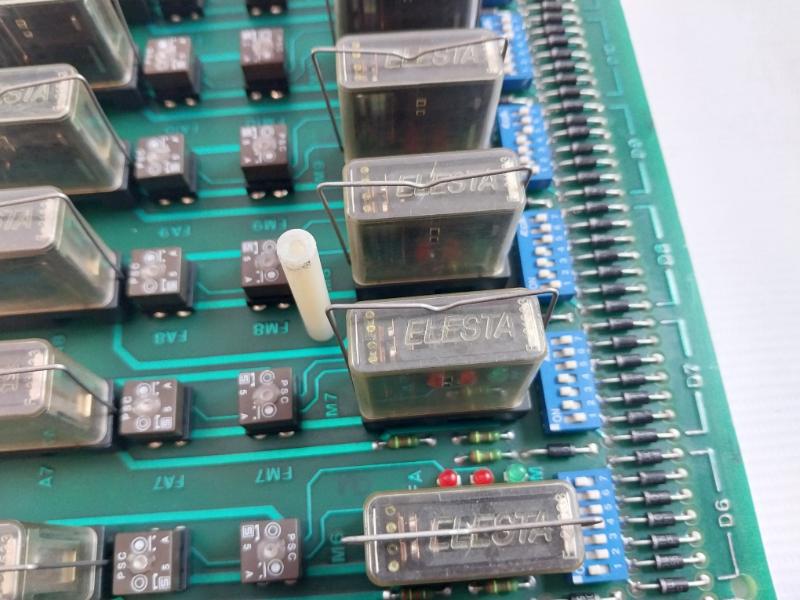 Usifroid 9573 Relay Board Pcb Module With 27 Relays Attached F-21633