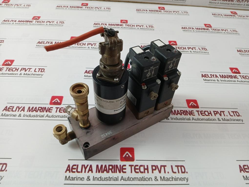 Uson 454 Pressure Transducer Type K 24Vdc 8W 00458995