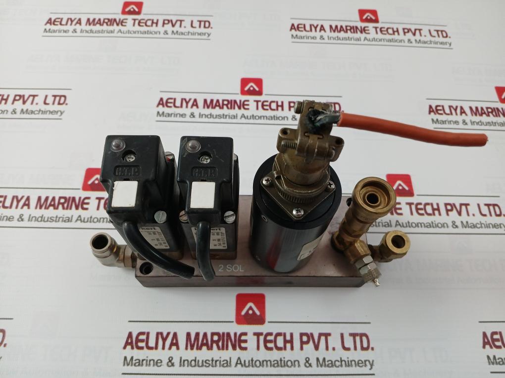 Uson 454 Pressure Transducer Type K 24Vdc 8W 00458995