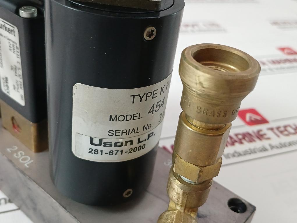 Uson 454 Pressure Transducer Type K 24Vdc 8W 00458995