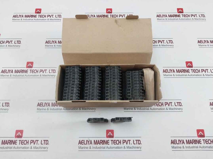 Ut 6-hesi Terminal Block Box Phoenix Contact 630V