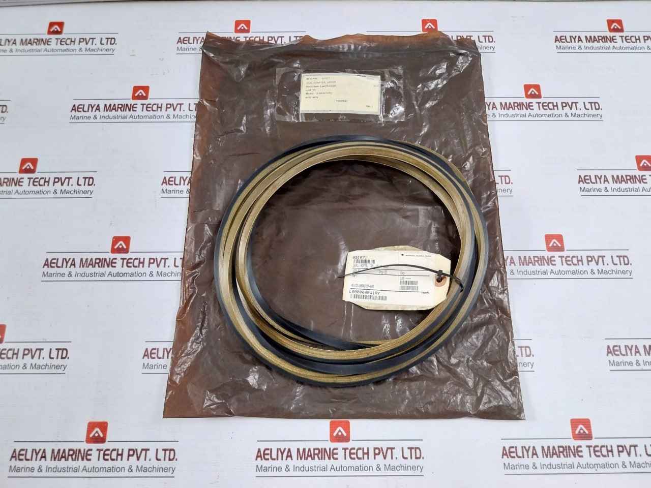 Utex 031071 Seal Adapter Upper Top 18-5M Sbop Oh 5