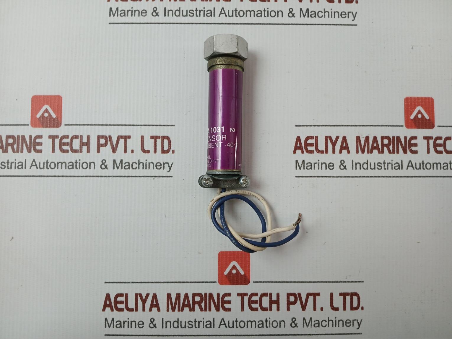 Uv Flame Detector/Sensor C7027A 1031 Honeywell