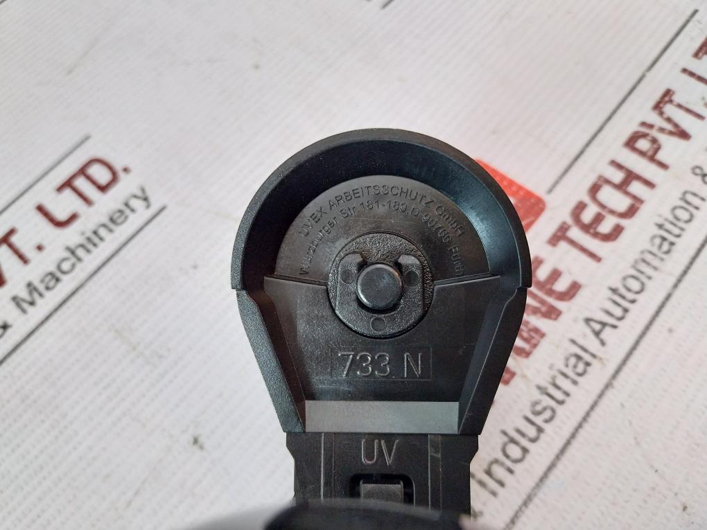 Uvex Slc80 20Db Noise Reduction Earmuff For Mounting On Helmet 733.N