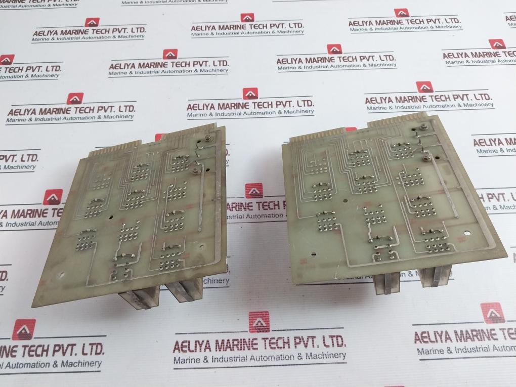 Uzushio Electric 1039 Tg-10-a Printed Circuit Board Dc24V