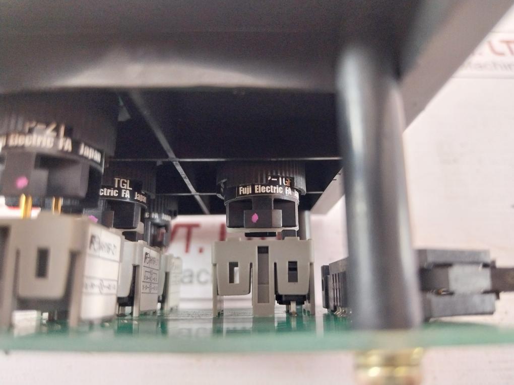 Uzushio Electric Ust-10A5R.1332R Pcb Module 250V Ith: 5A Jis