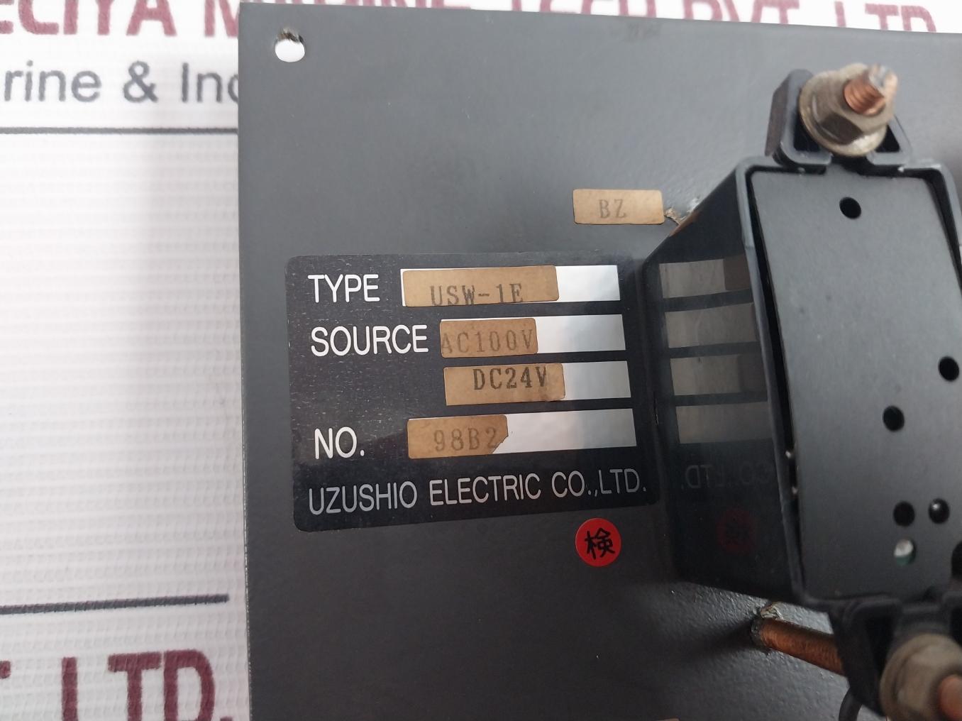 Uzushio Electric Usw-1E Navigation Light Indicator Ac100V Dc24V