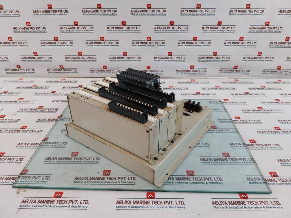 Uzushio Electric Utl-cr 02 + Utl-ac 02 + Utl-mb02S Micro Computer System 83A114A