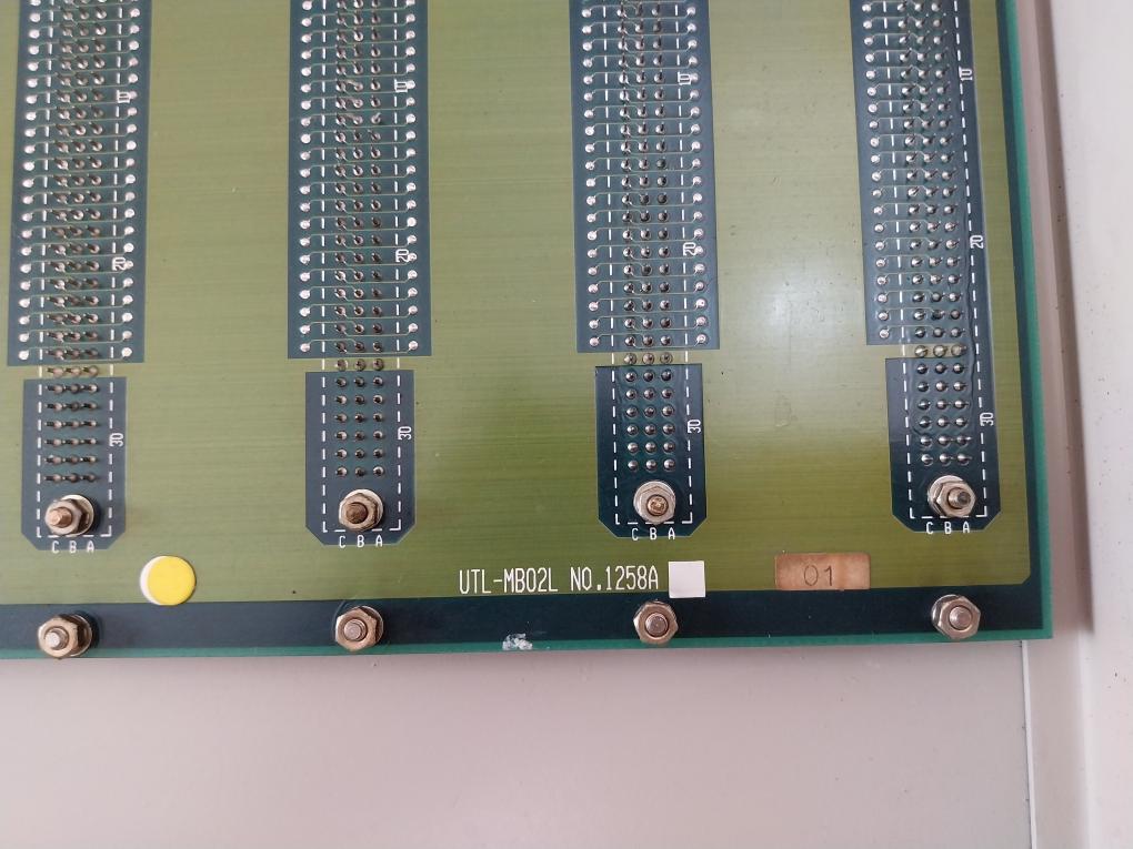 Uzushio Electric Utl-cr02 Micro Computer System Cl108H 250Vac 50/60Hz Utl-ac02