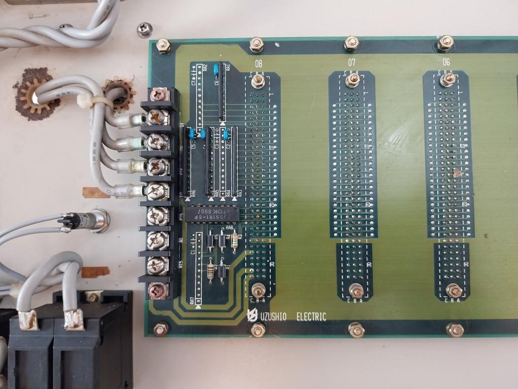 Uzushio Electric Utl-cr02 Micro Computer System Cl108H 250Vac 50/60Hz Utl-ac02