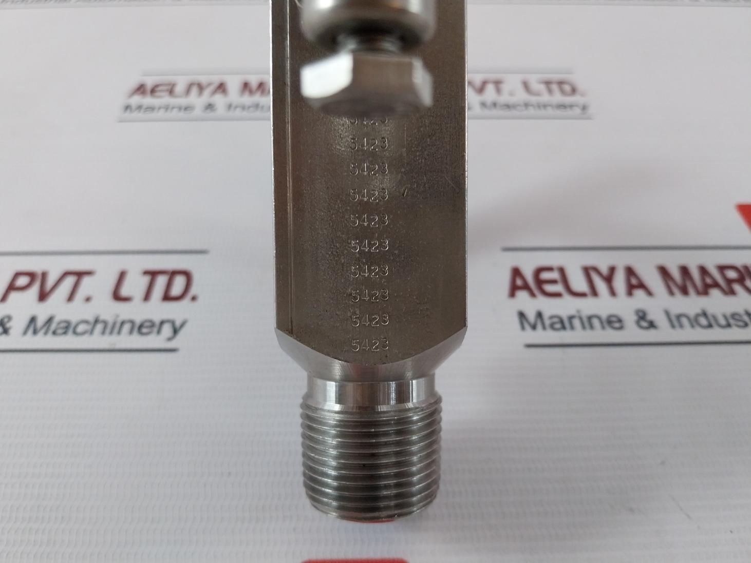 V-572Sct 316Ss Block And Bleed Manifold Valve 10000 Psi At 200F