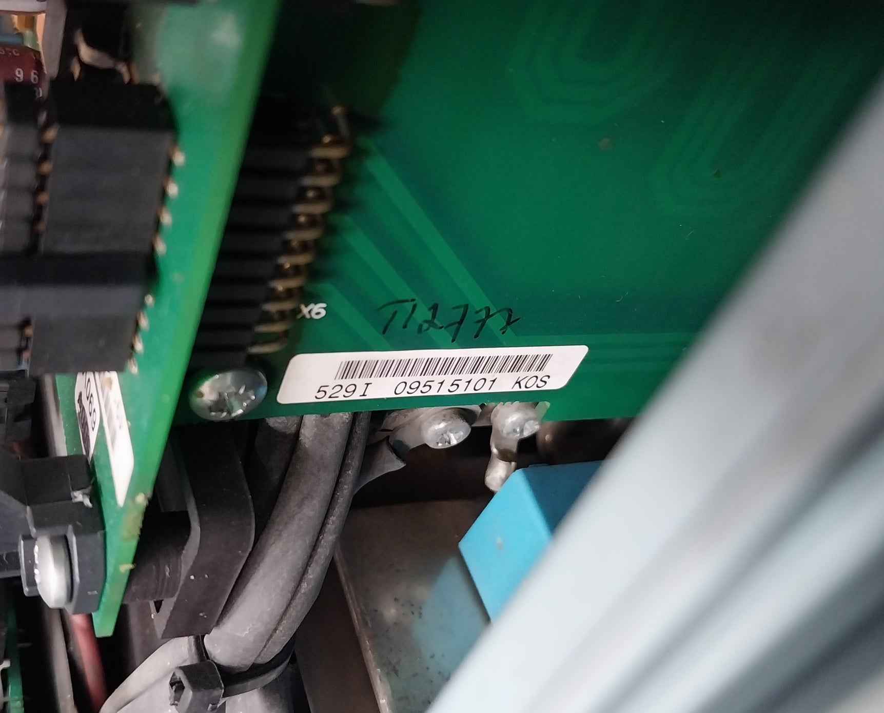Vacon Pm059060N0Swf Power Module Drive Input 690V 50/60Hz Mc00419