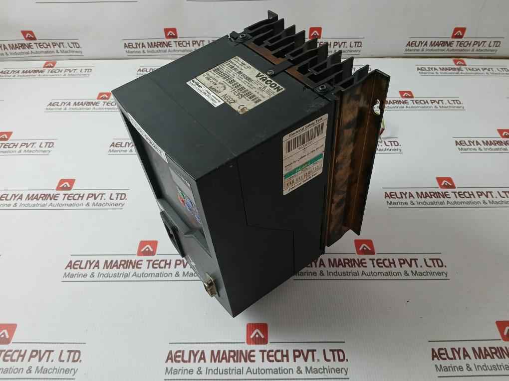 Vacon V0500072S110 Variable Speed Drive 50/60Hz 1Phase Ek6700400 (Not Working)