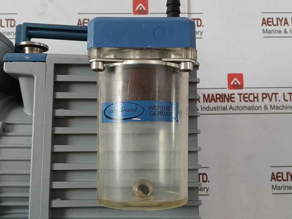 Vacuubrand Re 6W Rotary Vane Vacuum Pump 100-120V 50/60Hz 5.4A