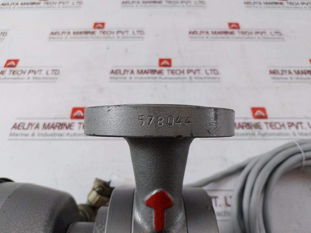 Vaf Instruments J5023 Flow Meter For G/E Mdo 5K Bar Var.3445 2.5 L/Min