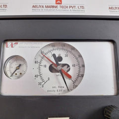 Pneumatic Controller Regulator M40-11M35120-5528Spec 004445 Vaf Instruments