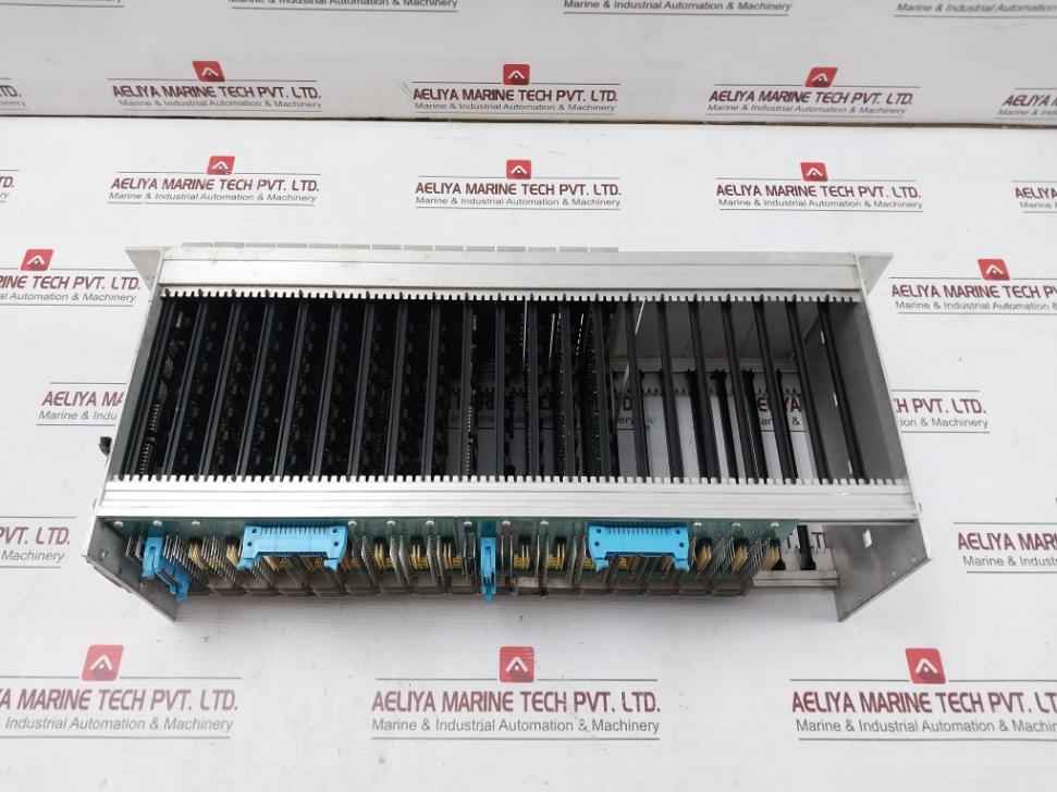Valmet Automation 542852-3A Rack-mount Slot Cross Connect Panel M851121 M2, Bou8
