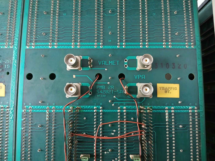 Valmet Automation Pud-10B Power Supply Rack With Cpu, Scu, Memu Module M8510401