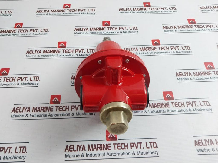 Vanaz R2301 Adjustable Pressure Regulator 15 Kg/Cm2