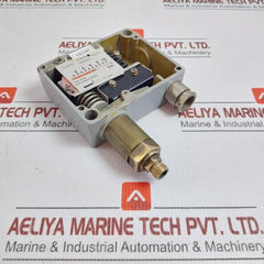 Varma Trafag Pressure Switch 1-10Bar Pf-010-w