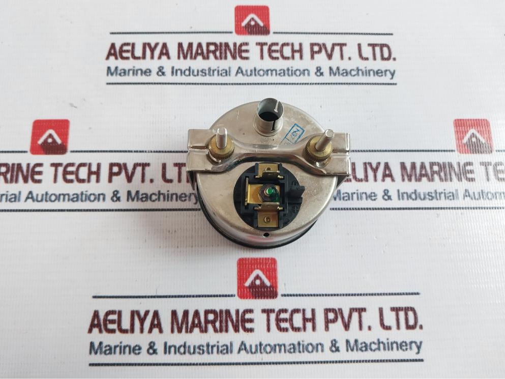 Vdo 352.471/005/002 Pressure Gauge 0-150Psi 0-10Kp/Cm2 24V