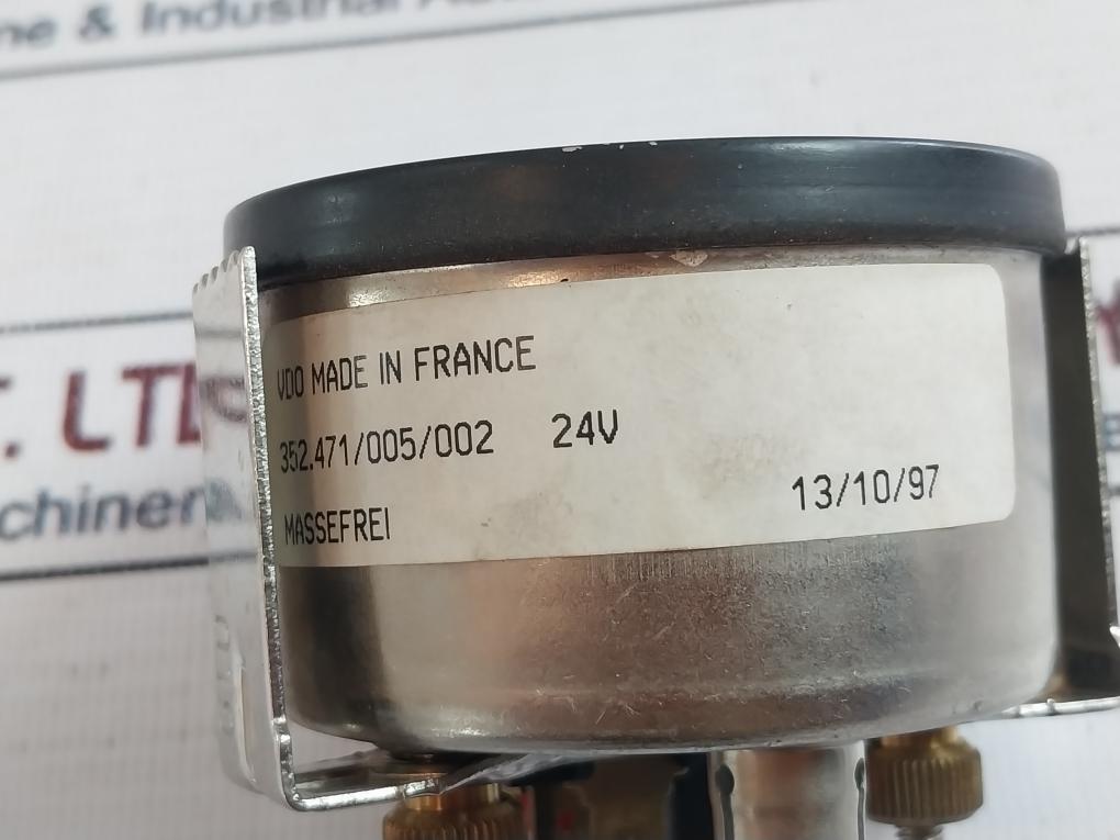 Vdo 352.471/005/002 Pressure Gauge 24V