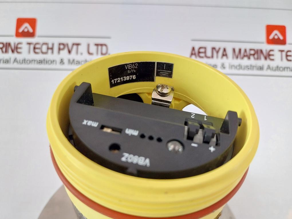 Vega Vegavib 62 Vb62.Cxtgczkmx Vibration Level Switch W/ Suspension Cable Ch806022 1260 30V