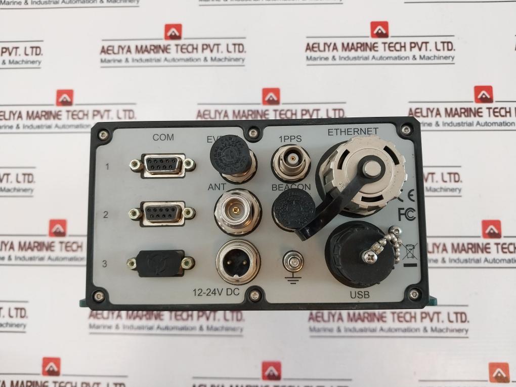 Veripos Ld5 Gg2/A2 Integrated Mobile Unit W/ Pscv360104A Ac Adapter Rev.A 85Va