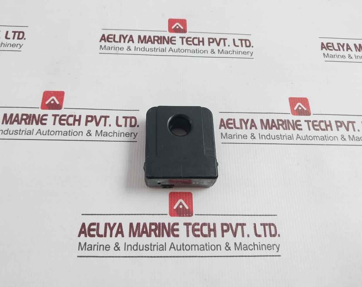 Veris Industries Hawkeye 701 135A Digital Current Sensor 600Vac (Ul)