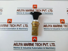 Versa 3Nc Valve With Black Knob
