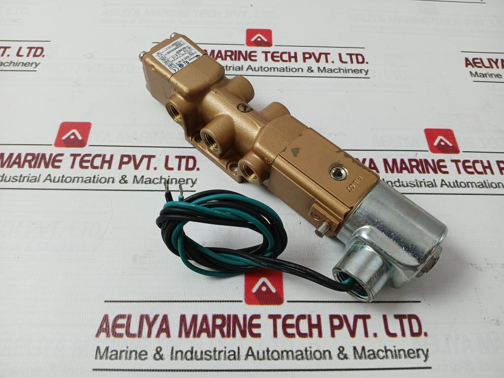 Versa Vsg-4322-m-ms-d120 Solenoid Directional Control Valve 20Vdc 120Vdc A026