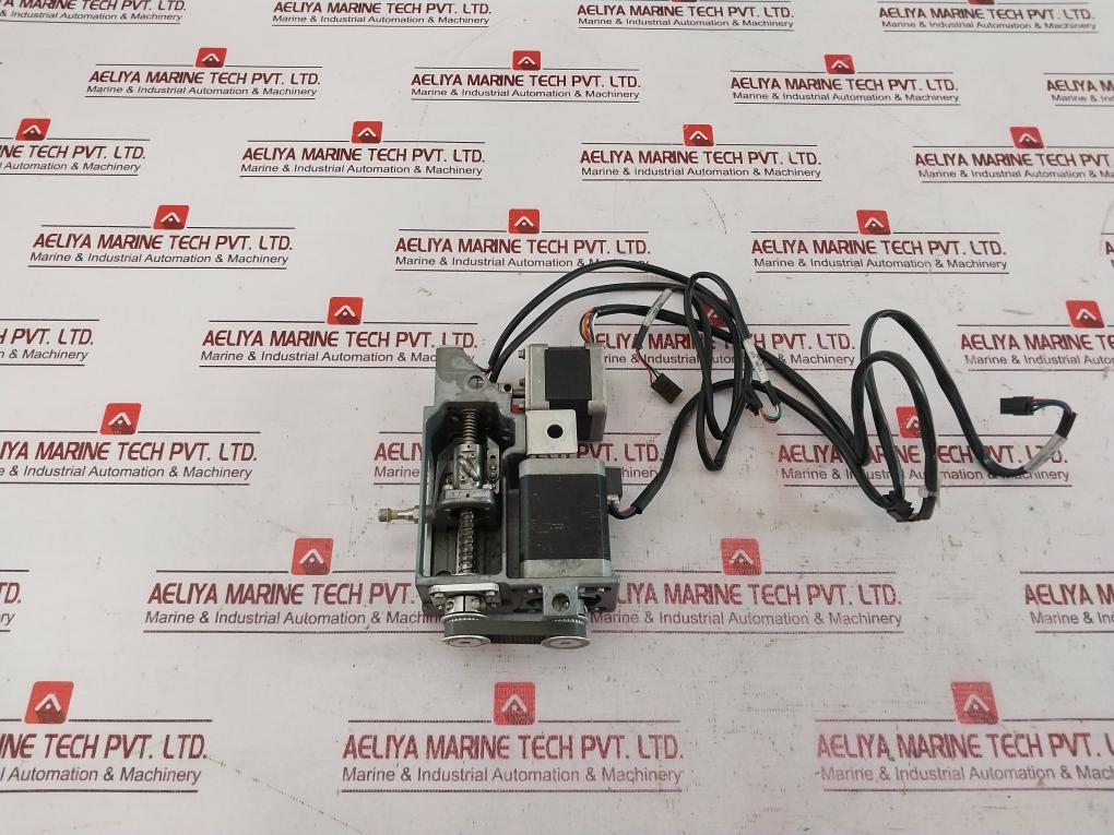 Vexta C9257-9012P-c1 2-phase Step Motor Dc4V 2A 40570 Rev. C 279000773