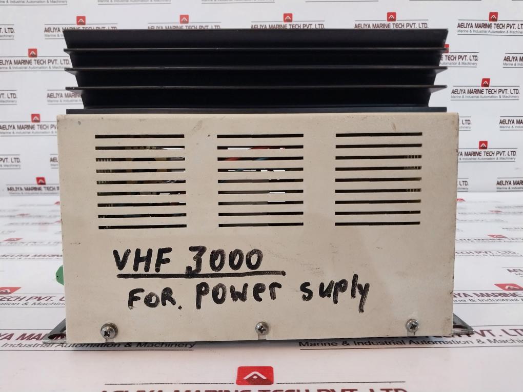 Vhf 3000 P.s. 13v/10a Power Supply 110/220 V Ac 50/60 Hz