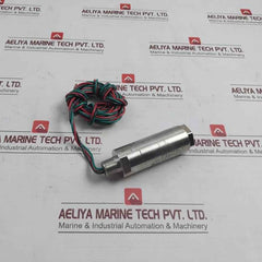 Viatran 5705Arsngnynz Pressure Transmitter 12-28Vdc 0-300 Psis -40°F To 300°F
