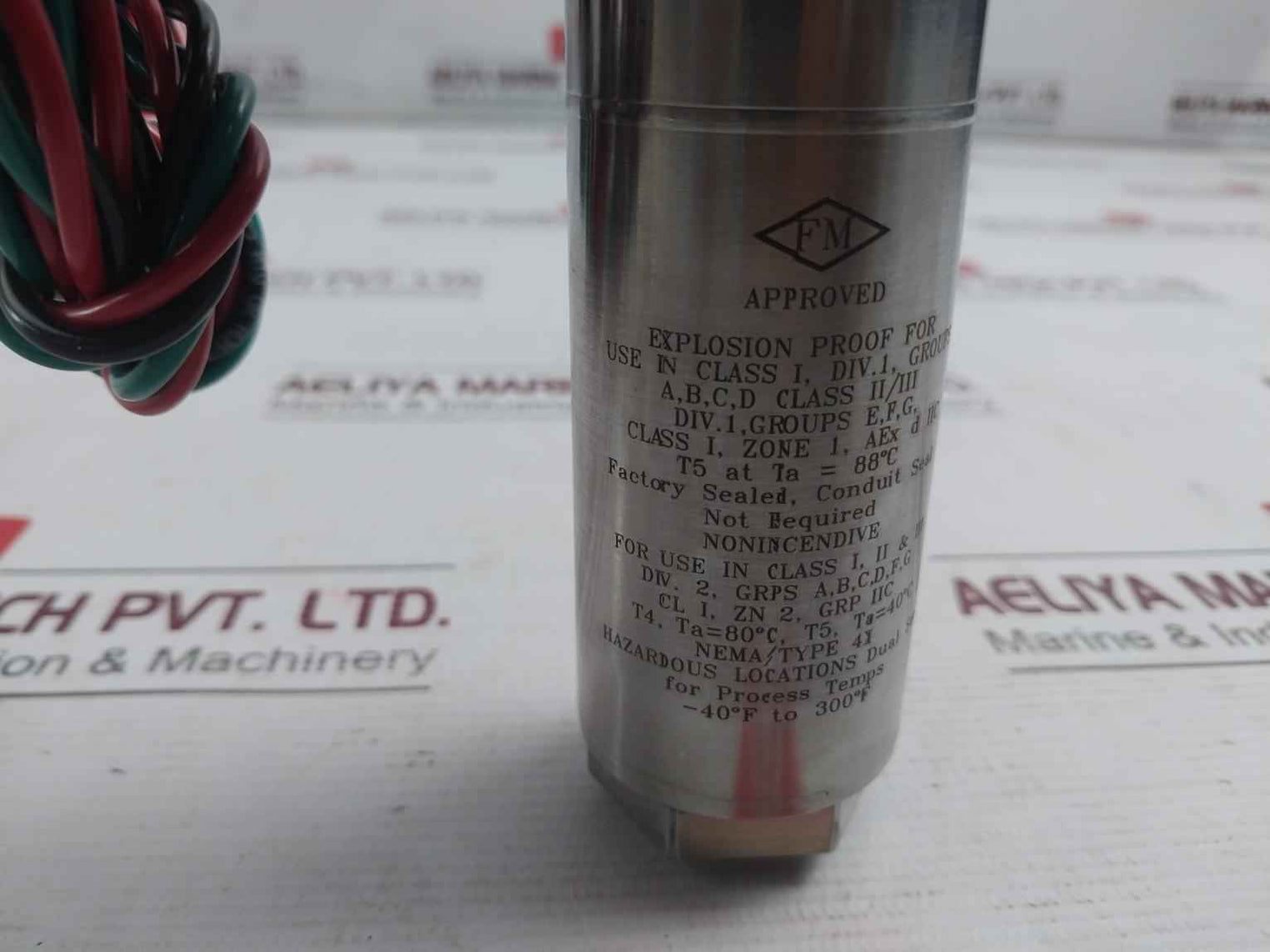 Viatran 5705Arsngnynz Pressure Transmitter 12-28Vdc 0-300 Psis -40°F To 300°F