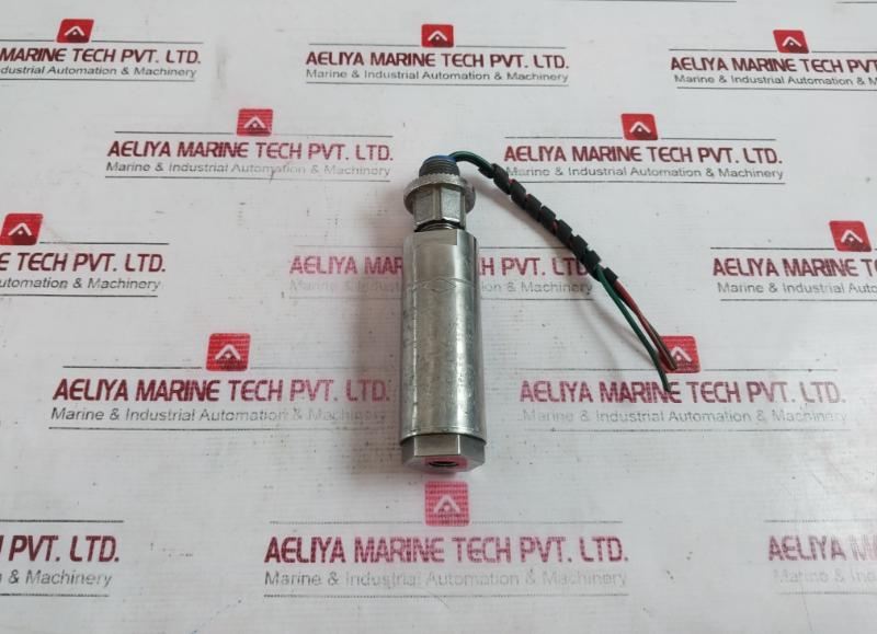 Viatran 5705Bcst27H Pressure Transmitter 0-3000 Psis 12-28V 4-20Ma