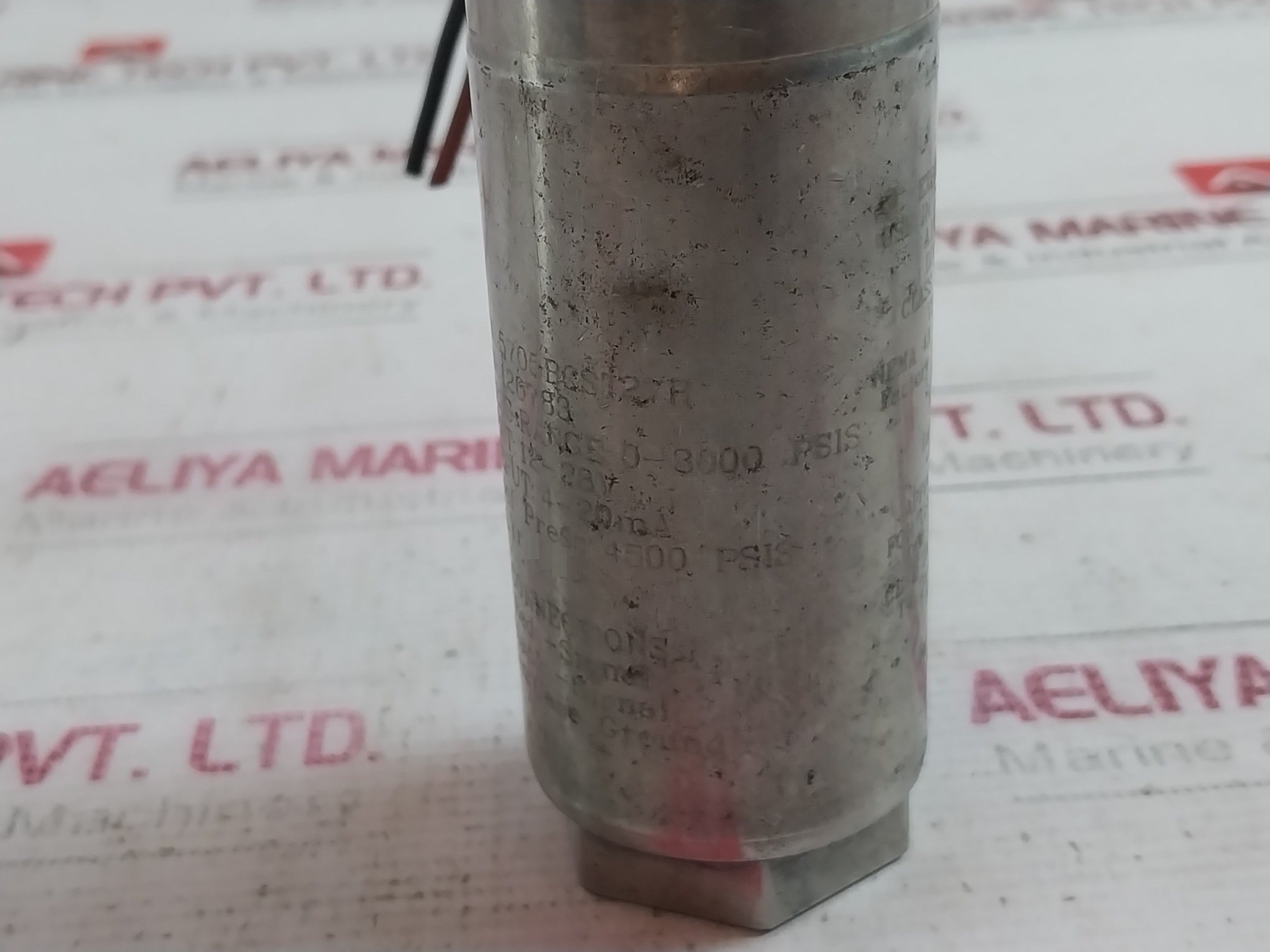 Viatran 5705Bcst27H Pressure Transmitter 0-3000 Psis 12-28V 4-20Ma