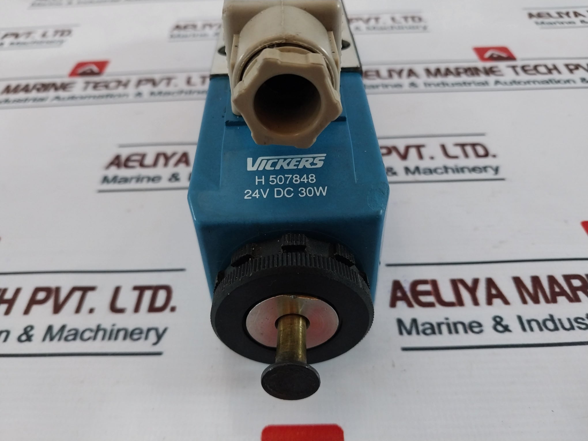 Vickers Dg4V-3-2N H M U1 H7 60 En38 Solenoid Operated Directional Valve 507848