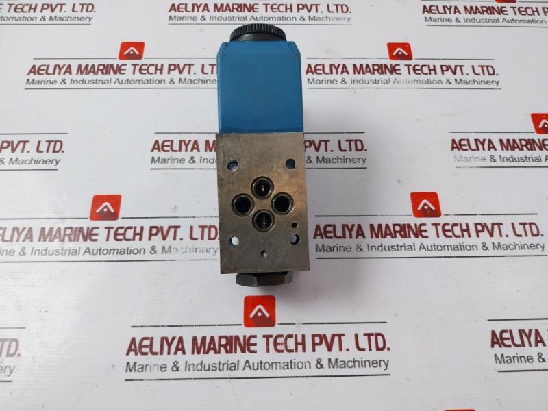 Vickers Dg4V 3 2A H M U1 D6 60 En38 Directional Control Valve 5075 Psi 220V 240V 50/60