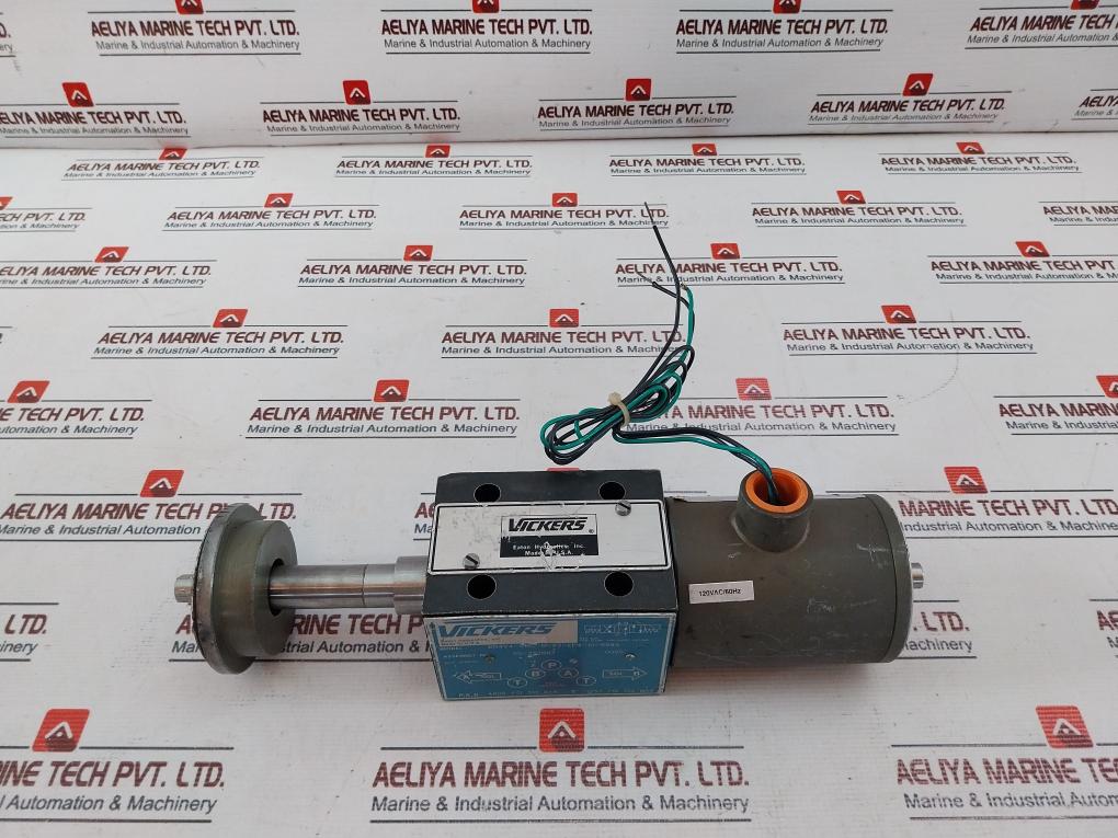 Vickers Dg4V4-016C-m-x2-er4-10-s585 Direction Control Valve 02-357507 120Vac 60Hz