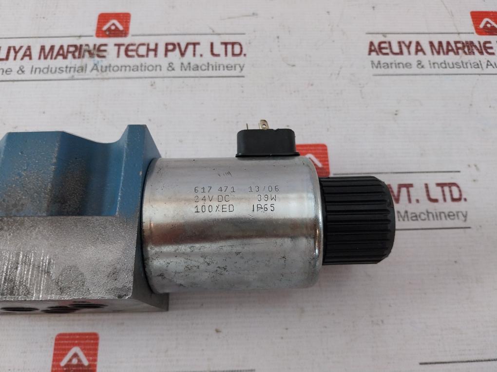 Vickers Dg4V 5 56Cj M U H6 20 Directional Control Valve 944919 24V Dc 39W