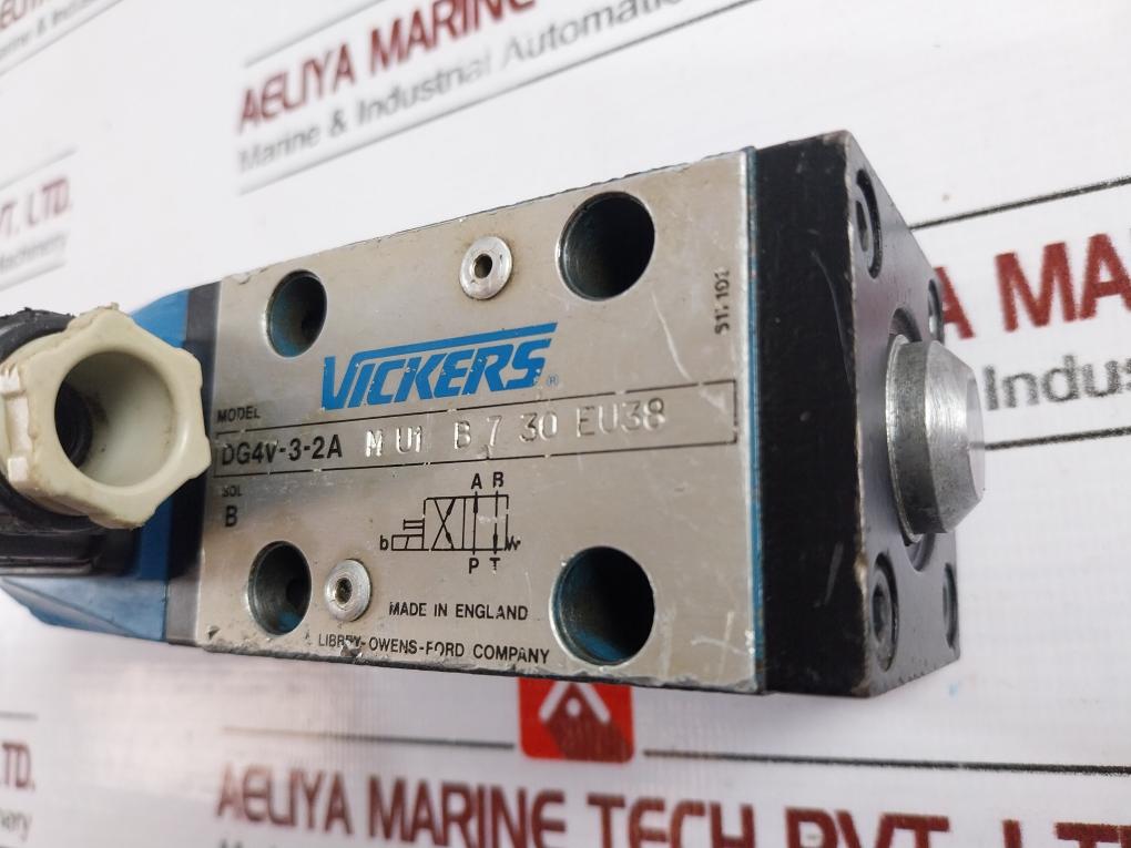 Vickers Dg4v-3-2a Mu1b730 Eu38 Solenoid Operated Directional Valve