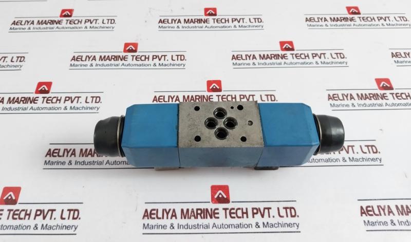 Vickers Dg4v-3-6c-h-m-u1-d6-60 En38 Directional Control Valve 350 Bar 220v/240v