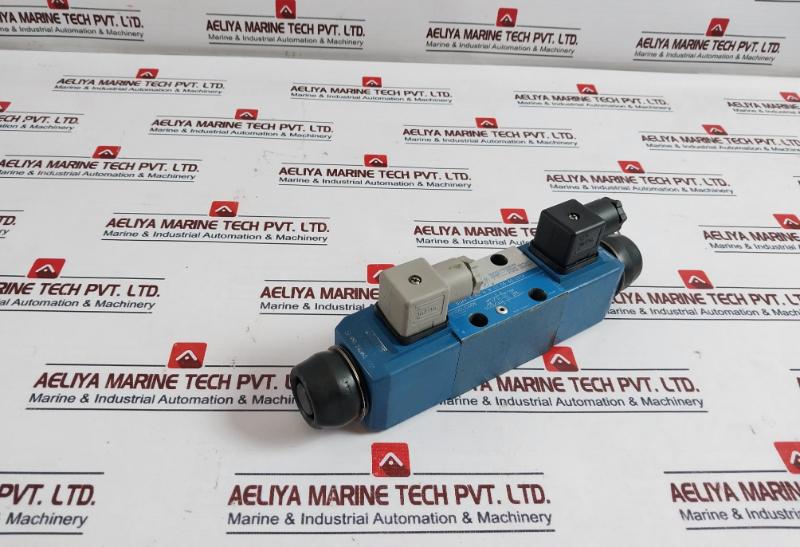 Vickers Dg4v-3-6c-h-m-u1-d6-60 En38 Directional Control Valve 350 Bar 220v/240v