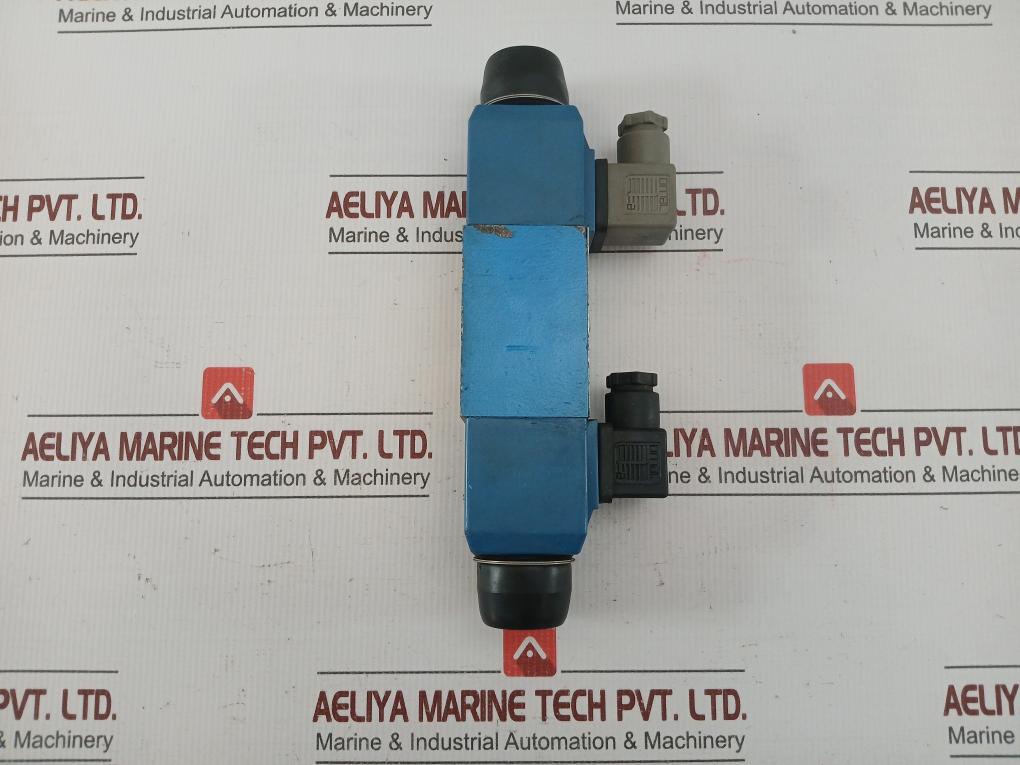 Vickers Directional Control Valve Dg4V 3 2N H M U1 D6 60 En38