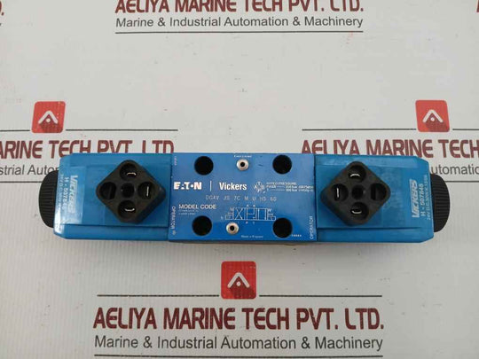 Vickers Solenoid Operated Directional Control Valve 24V Dc, Dg4V 3S 7C M U H5 60
