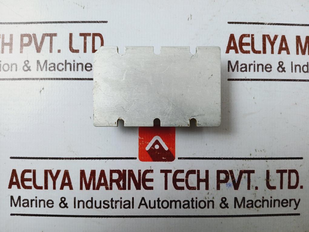 Vicor V48C12C150Bg Isolated Dc/Dc Converter Input-output