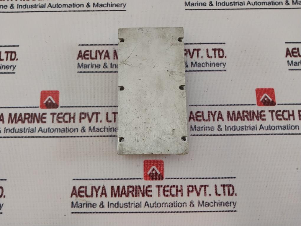 Vicor VI-2W3-EV/B1 Converter Module 2247-1000 24Vdc 200W