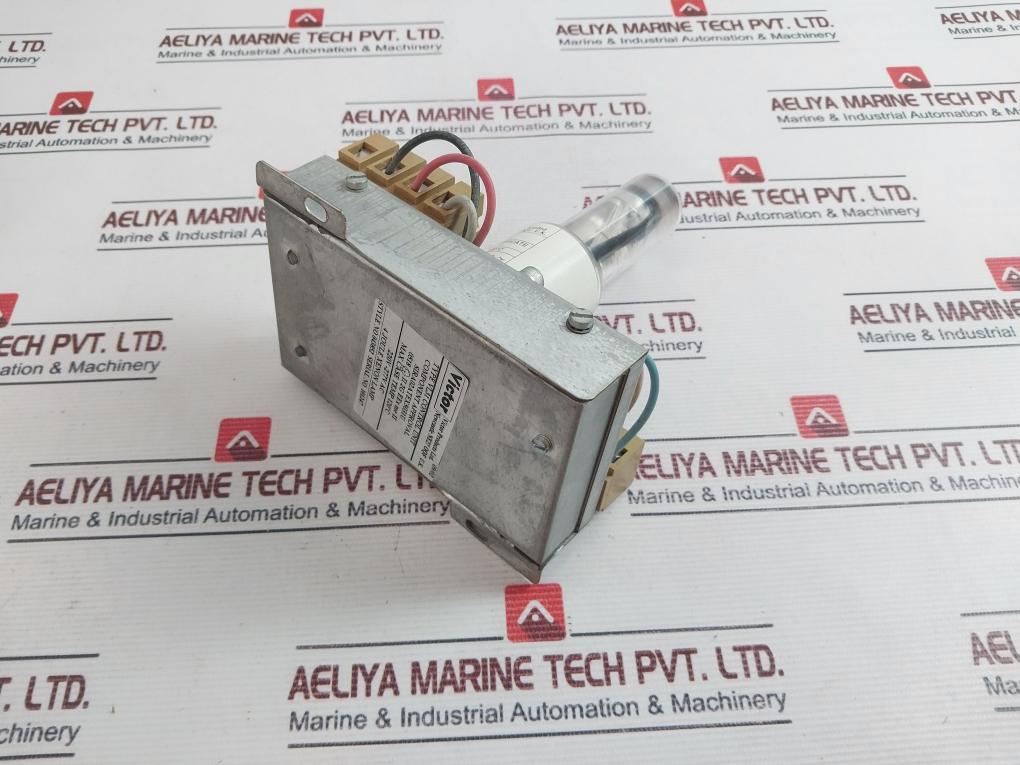 Victor Vl32 Encapsulated 4 Joule Xenon Lamp 220-277Vac